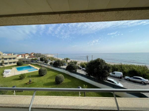 Condominio encantador, com piscina e vista mar - Ocean View Apartment